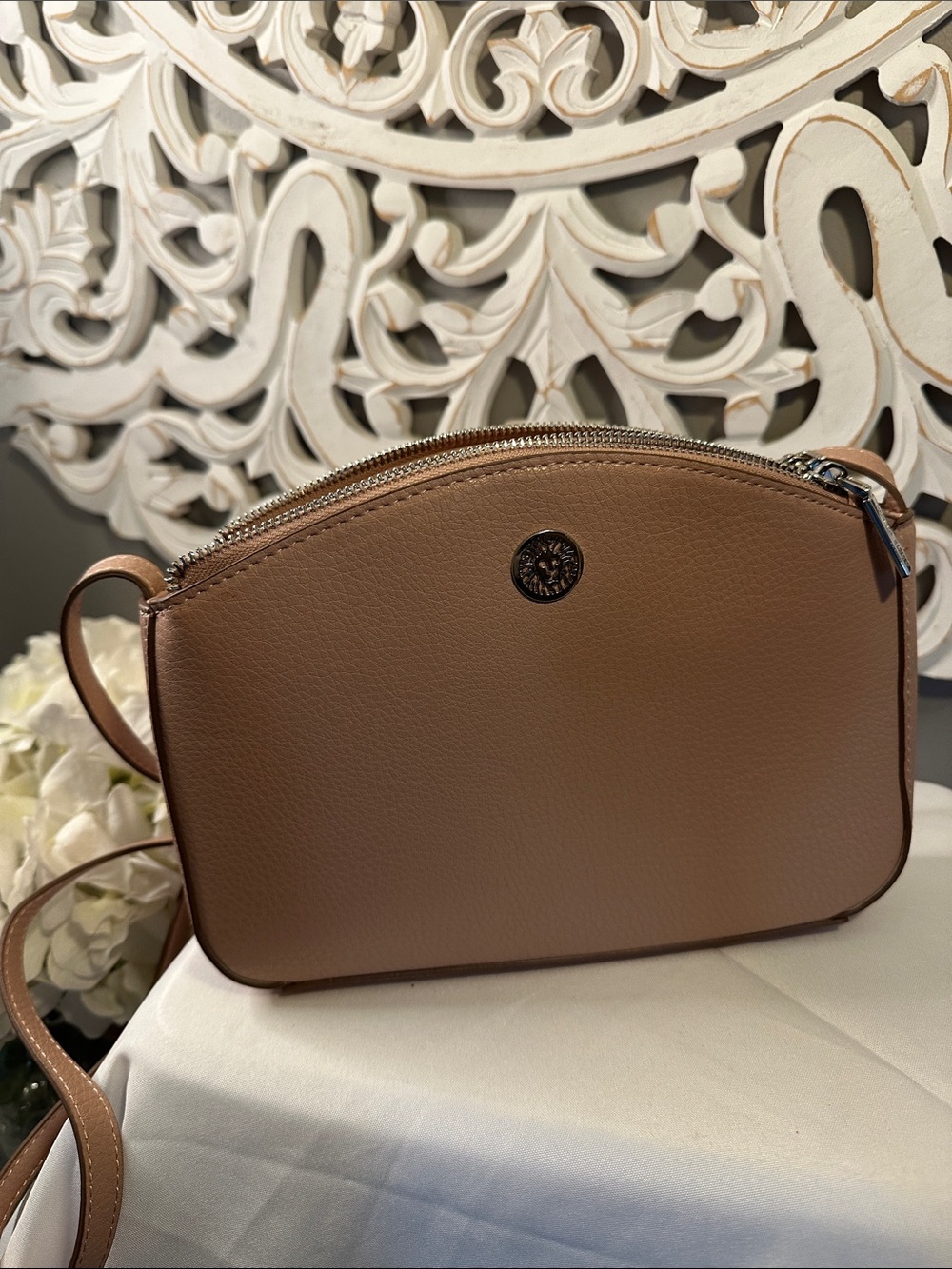 Anne Klein Women's Tan Crossbody Bag - Leather Look. Color mauve